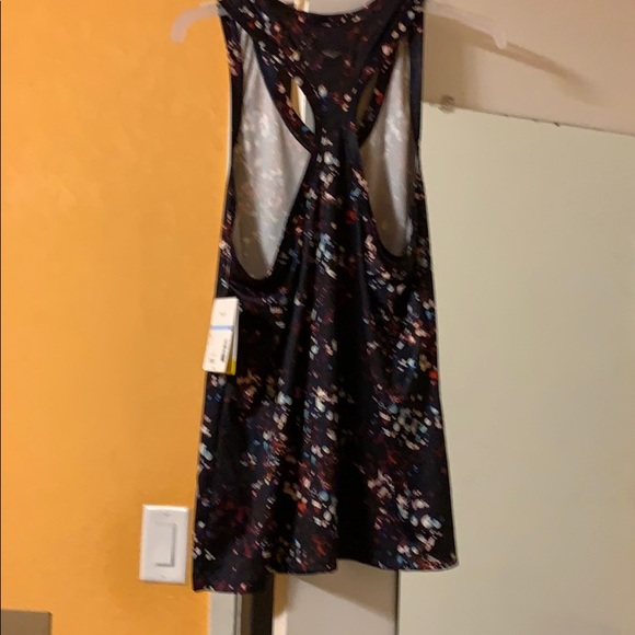 Everlast work out top - Picture 2 of 4